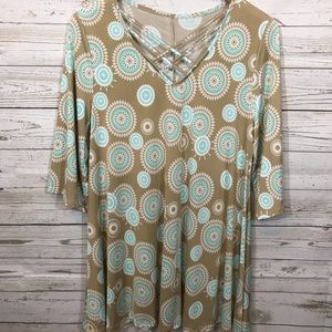 Women’s Top size medium